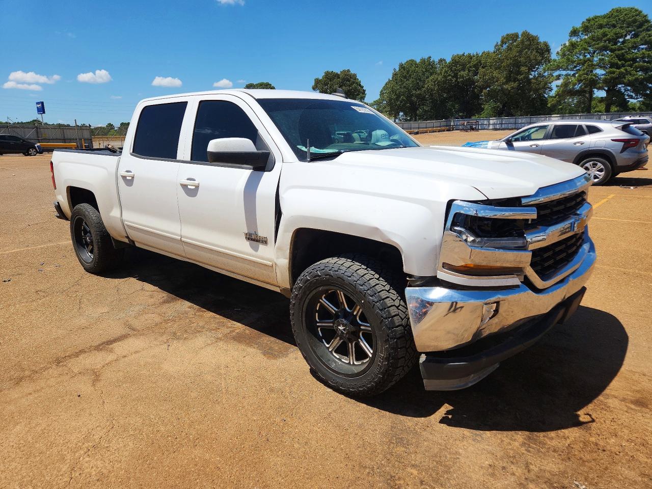 2017 CHEVROLET SILVERADO C1500 LT — снимка 4