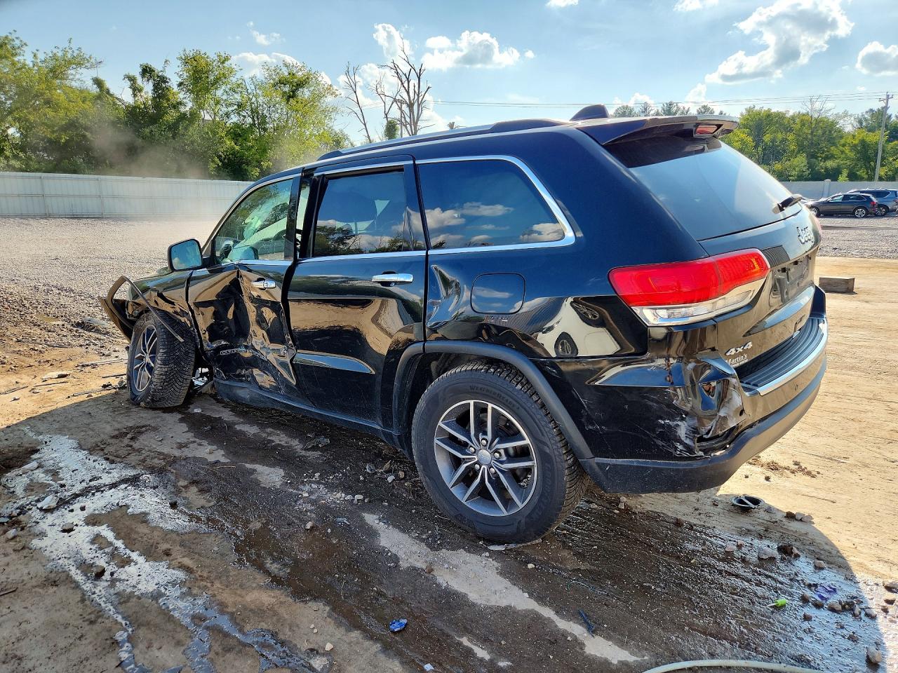 2017 JEEP GRAND CHEROKEE LIMITED — снимка 2