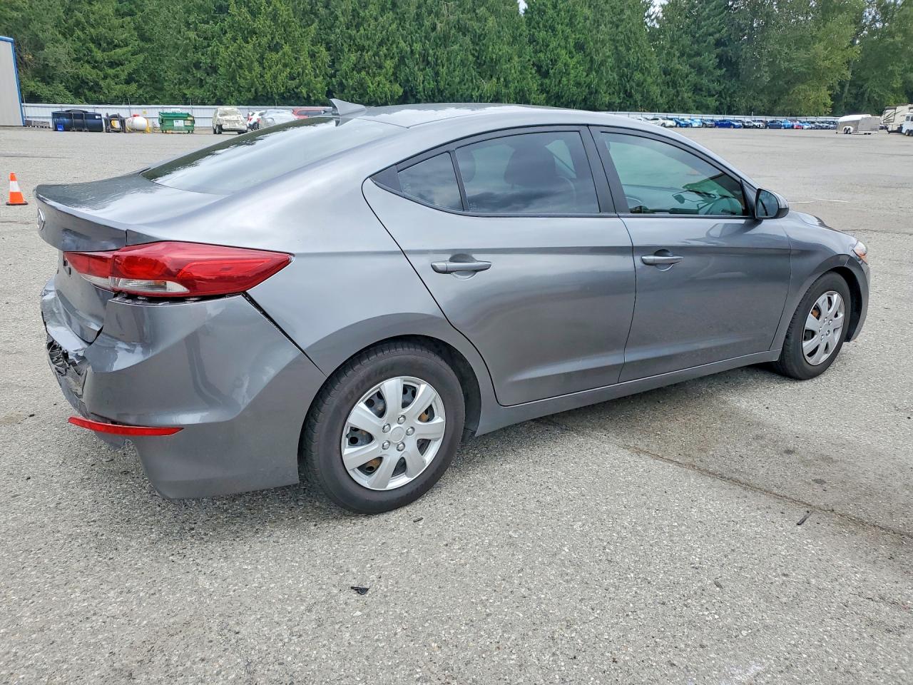 2018 HYUNDAI ELANTRA SE — снимка 3