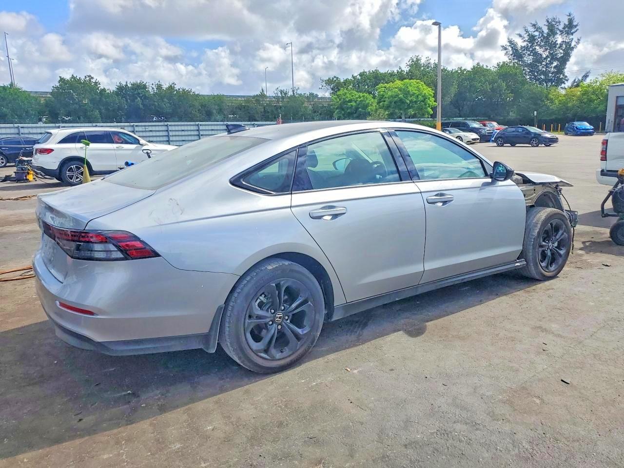2025 HONDA ACCORD SE — снимка 3