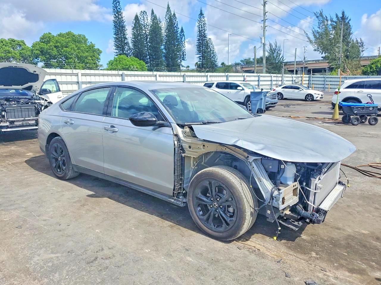 2025 HONDA ACCORD SE — снимка 4