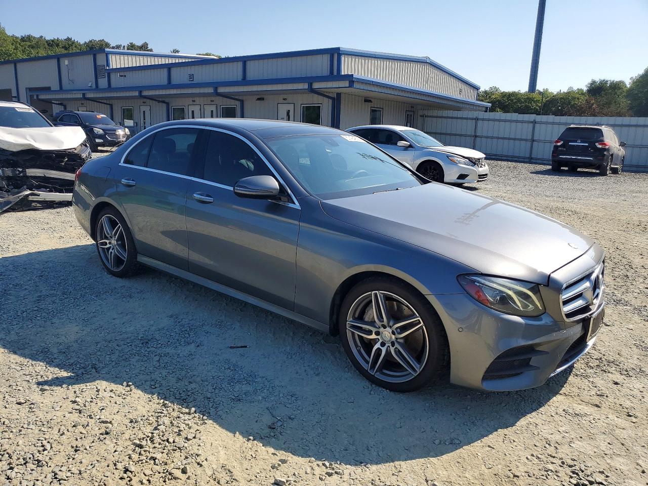 2017 MERCEDES-BENZ E 300 4MATIC — снимка 4