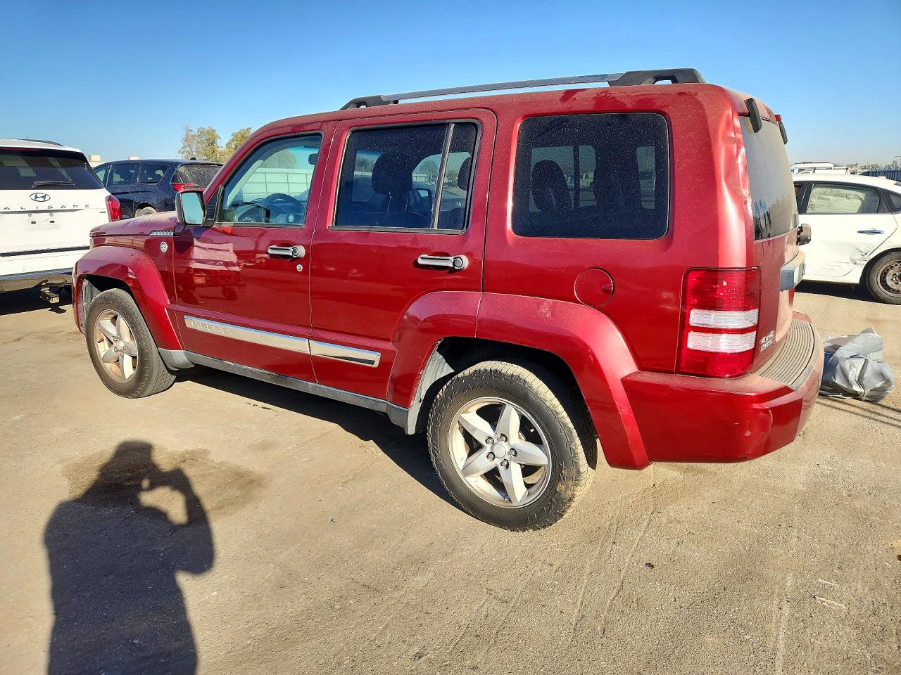 2012 JEEP LIBERTY LIMITED — photo 2