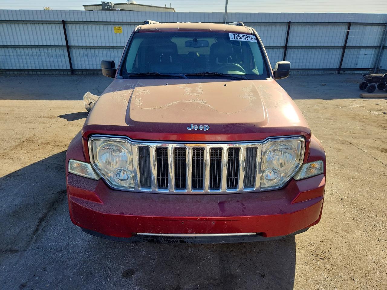 2012 JEEP LIBERTY LIMITED — photo 5