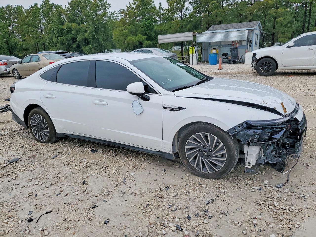 2025 HYUNDAI SONATA HYBRID SEL — снимка 4
