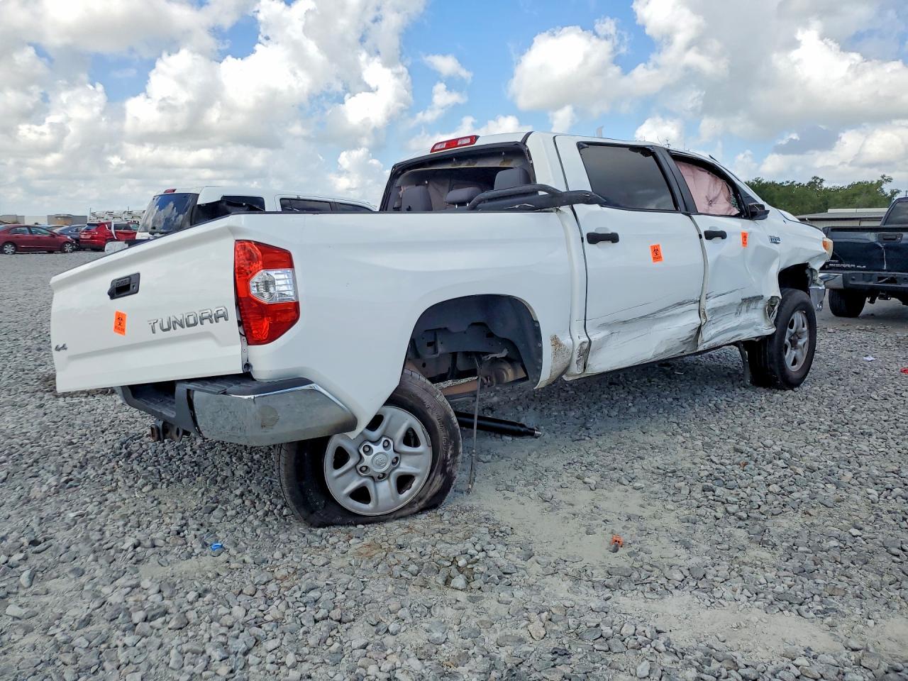 2016 TOYOTA TUNDRA SR5 — снимка 3