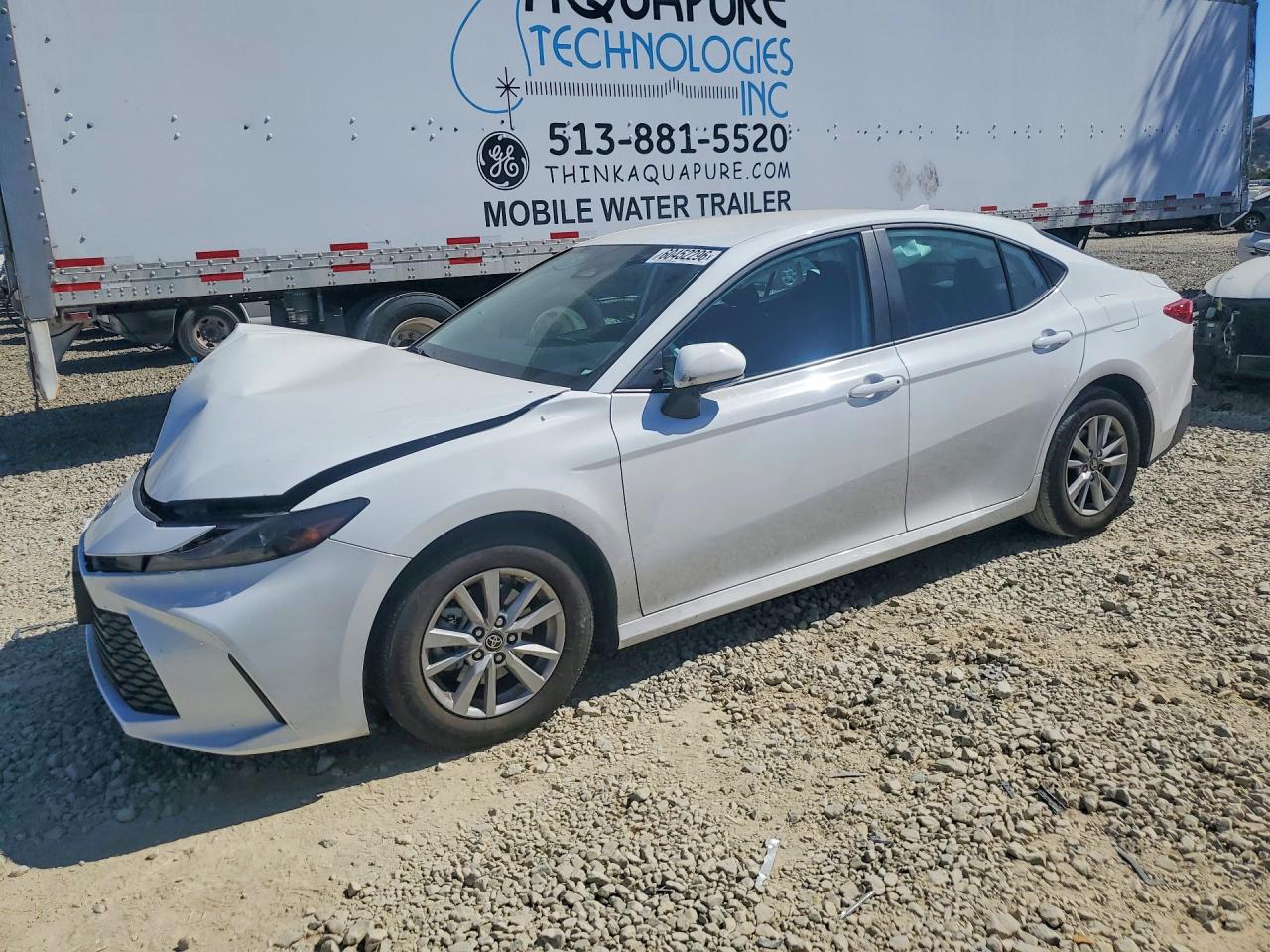 2026 TOYOTA CAMRY LE