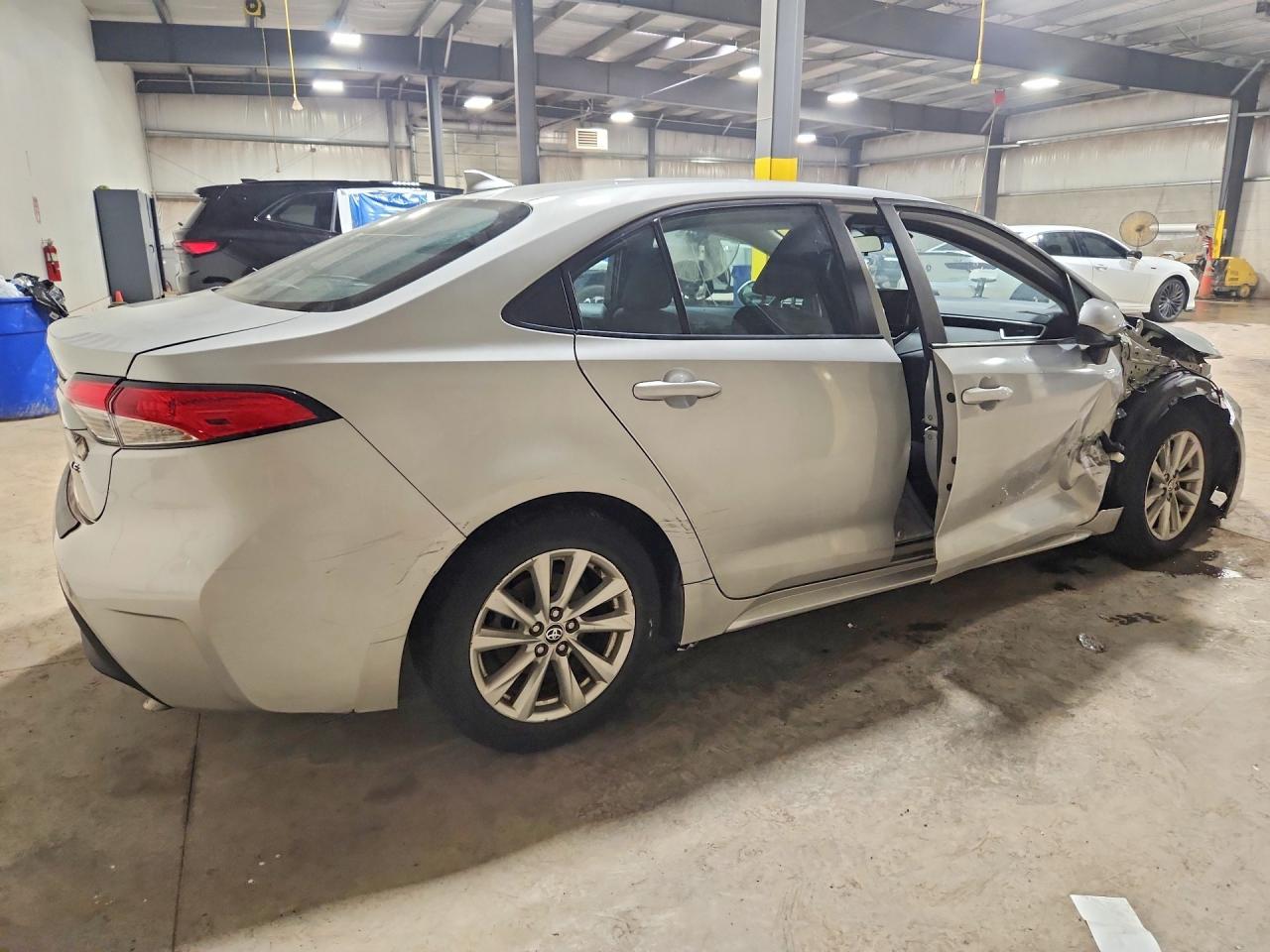 2024 TOYOTA COROLLA LE — снимка 3