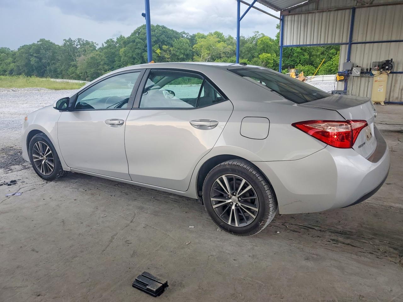 2017 TOYOTA COROLLA LE — снимка 2
