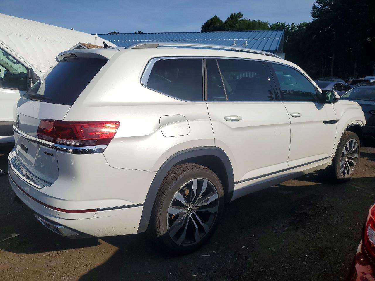 2023 VOLKSWAGEN ATLAS SEL PREMIUM R-LINE — снимка 3