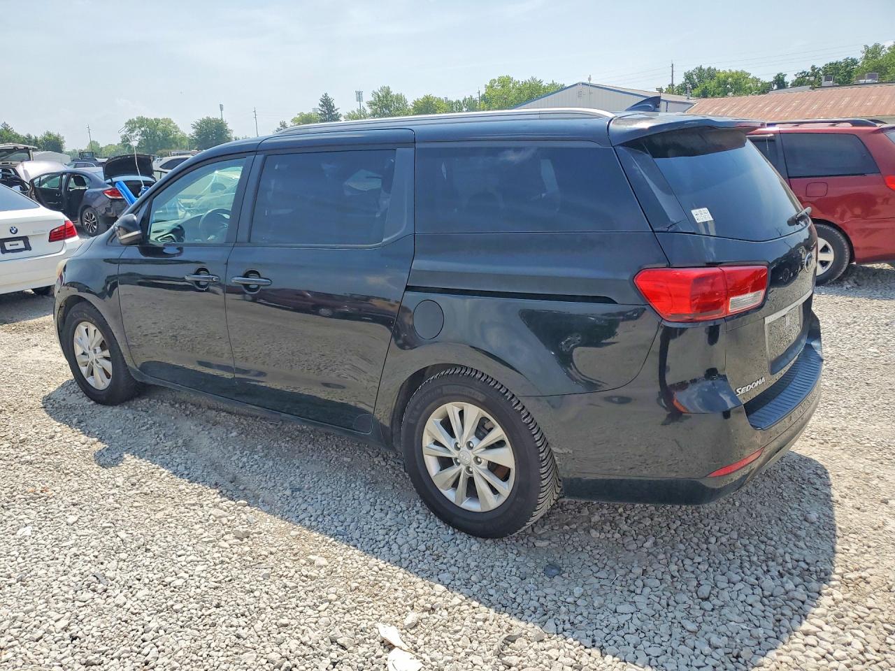 2016 KIA SEDONA LX — снимка 2