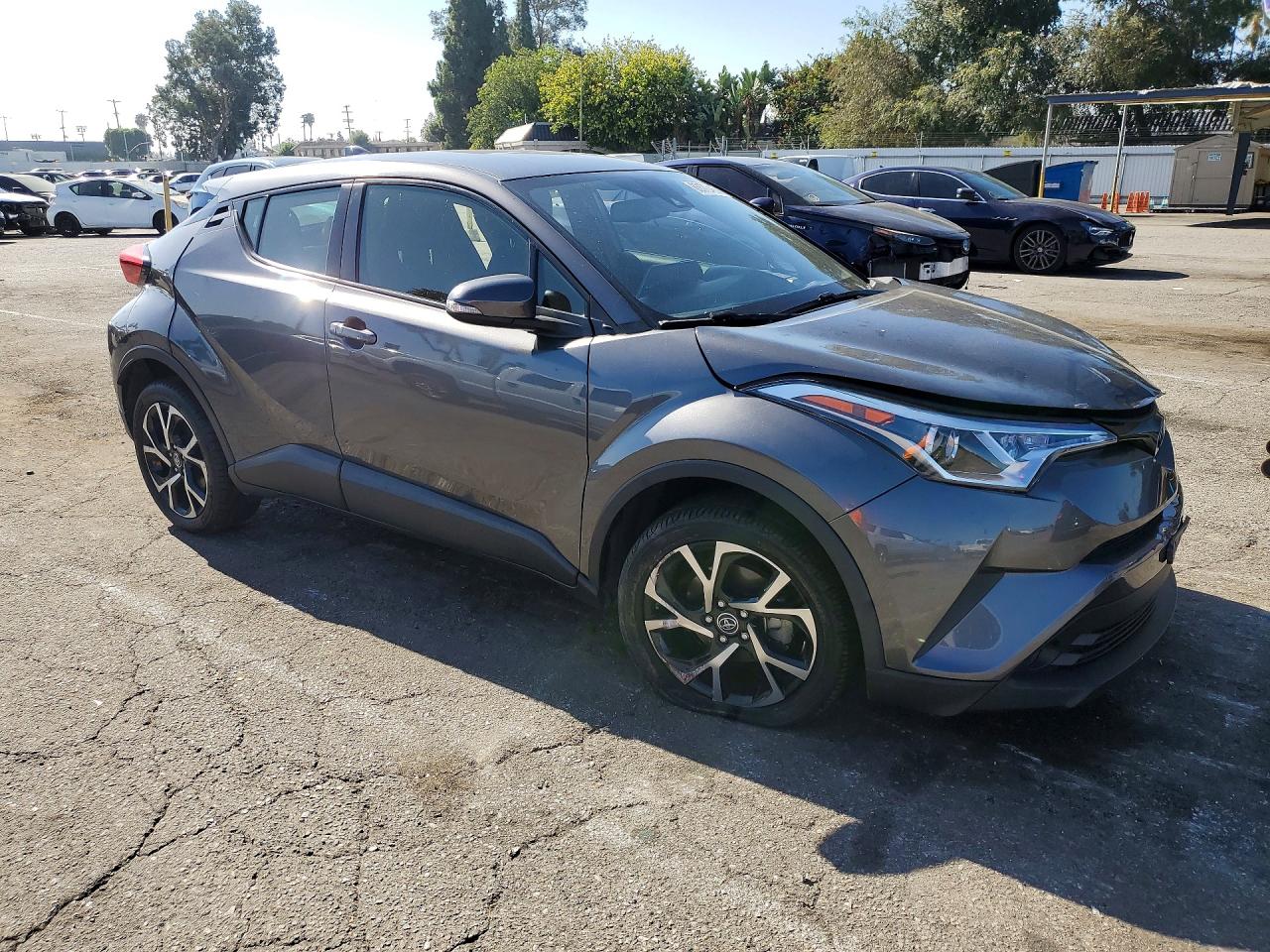 2019 TOYOTA C-HR — снимка 4