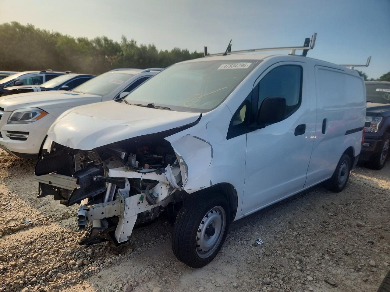 2019 NISSAN NV200 S