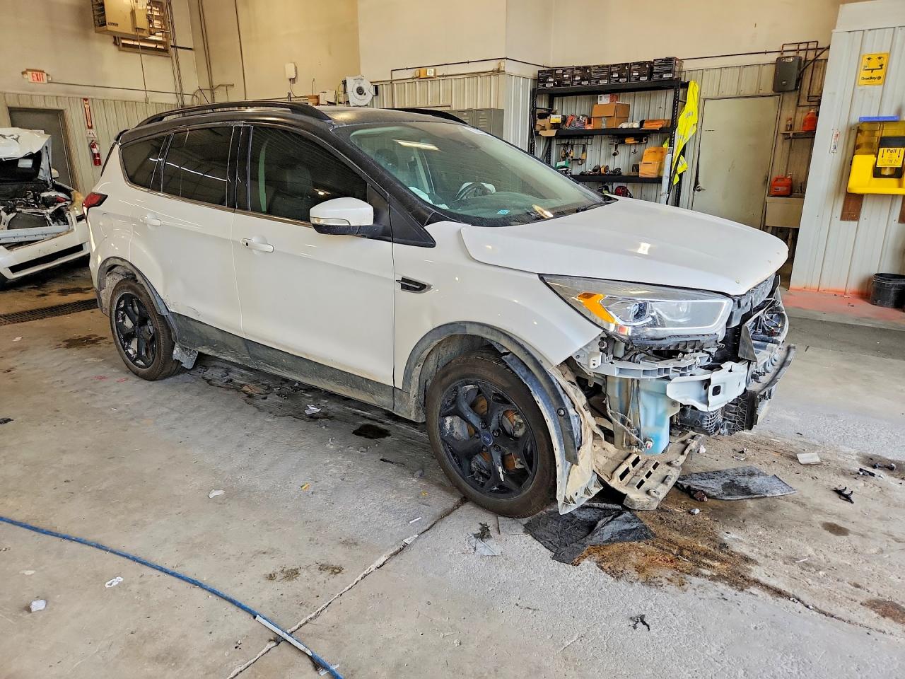 2019 FORD ESCAPE TITANIUM — снимка 4