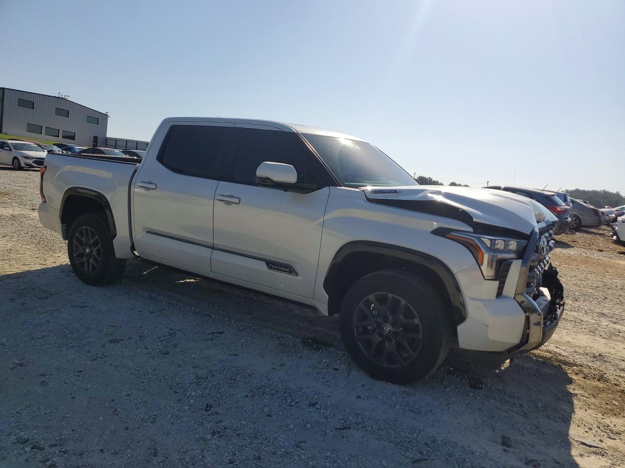 2025 TOYOTA TUNDRA PLATINUM HV — снимка 4