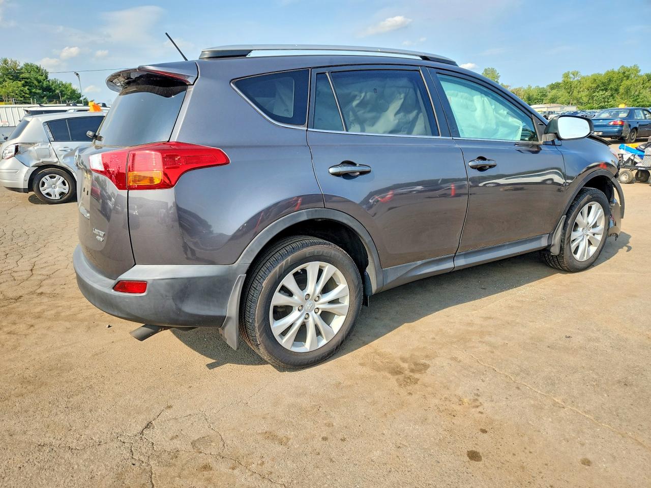 2015 TOYOTA RAV4 LIMITED — снимка 3