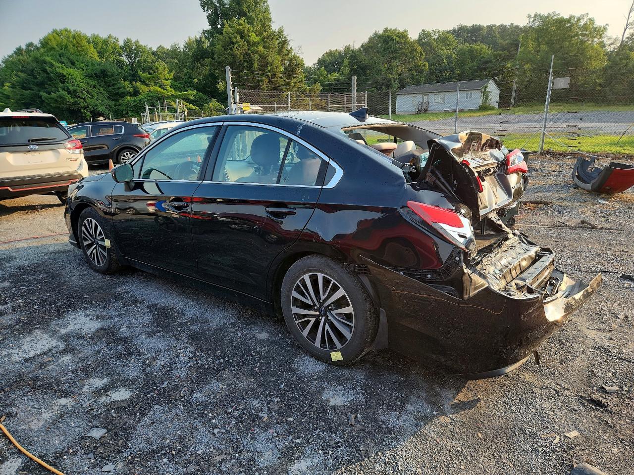2019 SUBARU LEGACY 2.5I PREMIUM — снимка 2