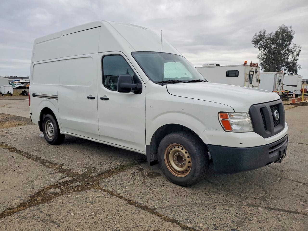 2016 NISSAN NV 2500 HD S — снимка 4
