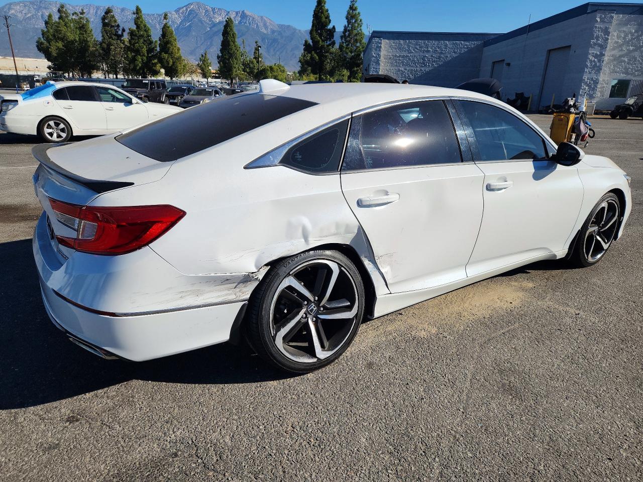 2020 HONDA ACCORD SPORT — снимка 3