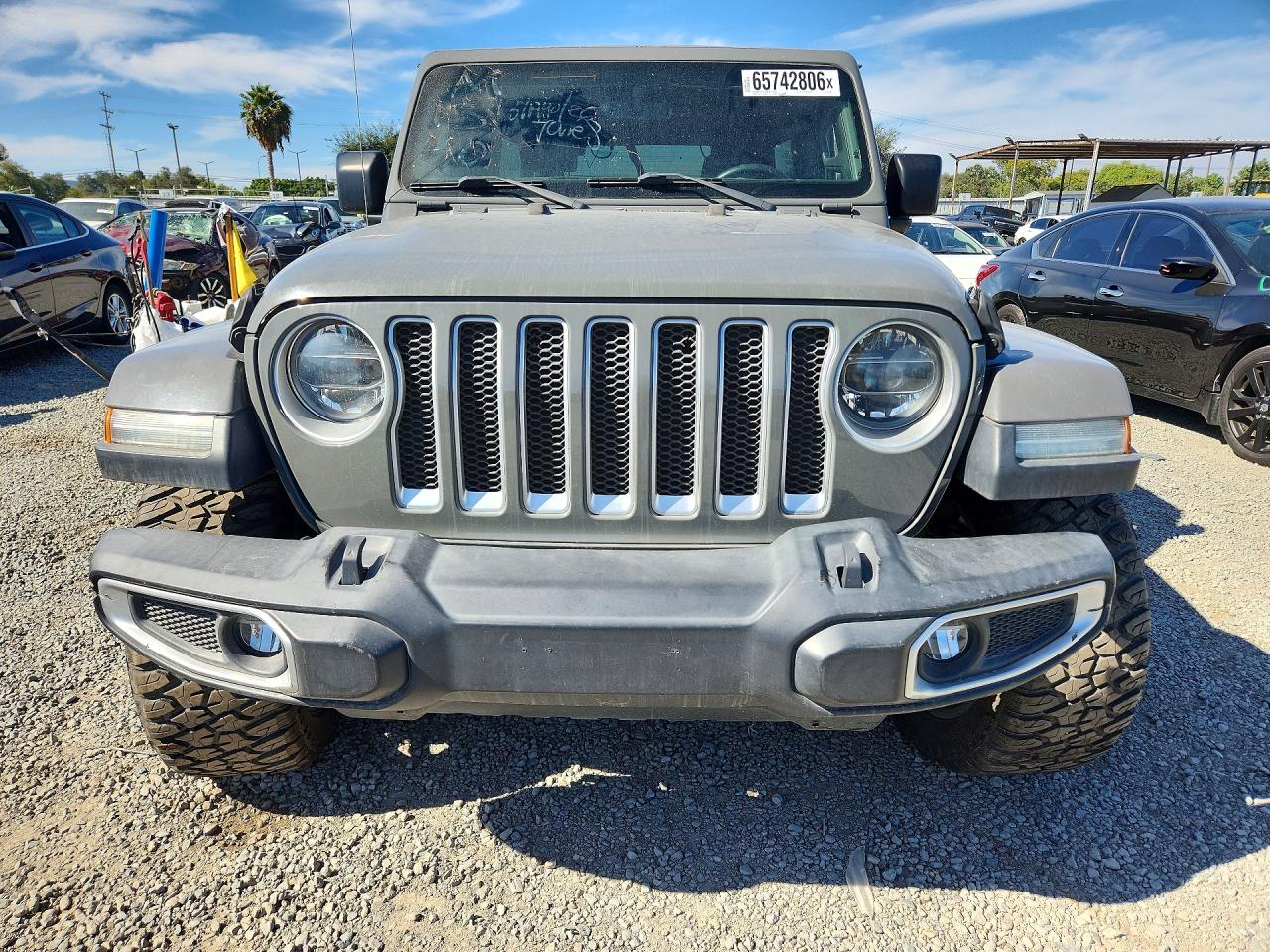 2018 JEEP WRANGLER UNLIMITED SAHARA — снимка 5