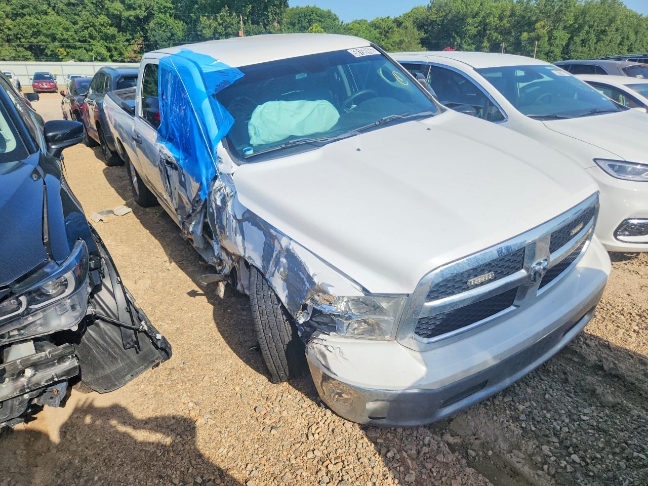 2023 RAM 1500 CLASSIC TRADESMAN — снимка 4