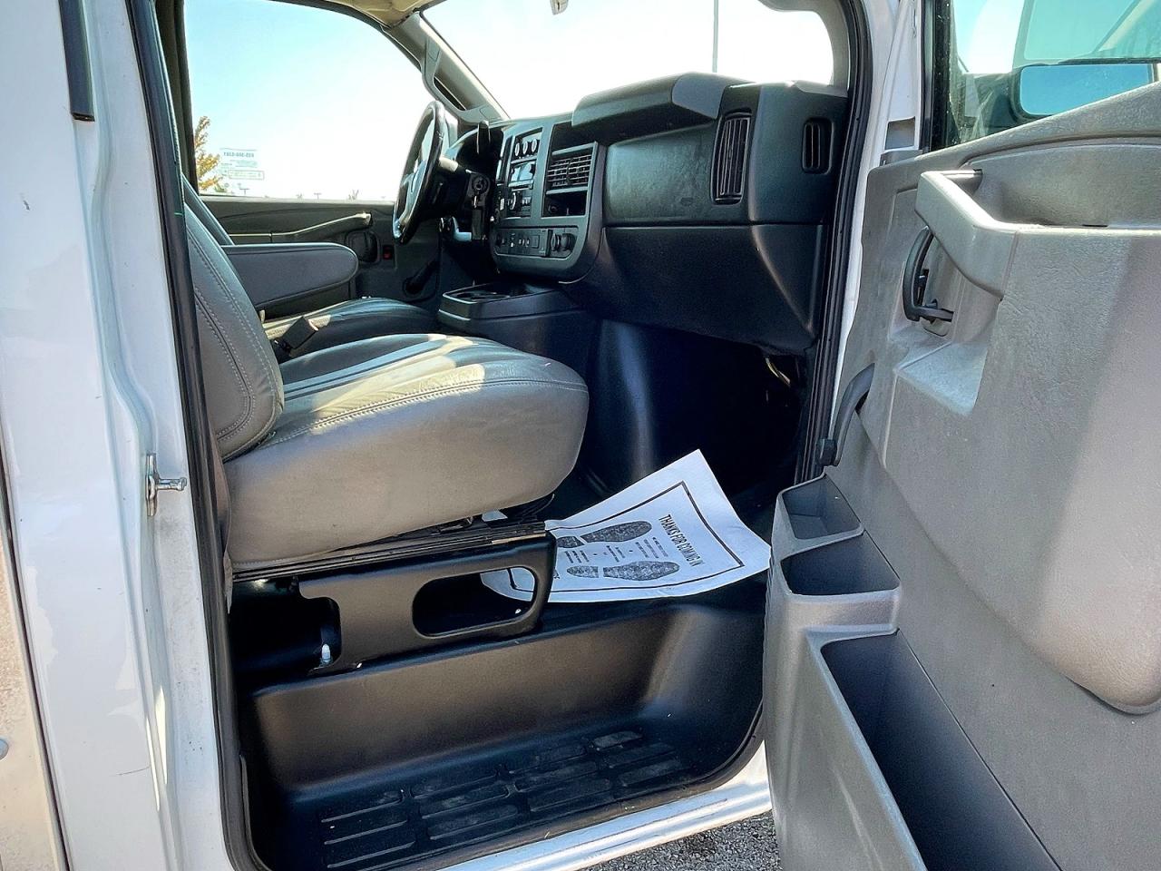 2019 CHEVROLET EXPRESS G3500 — снимка 5