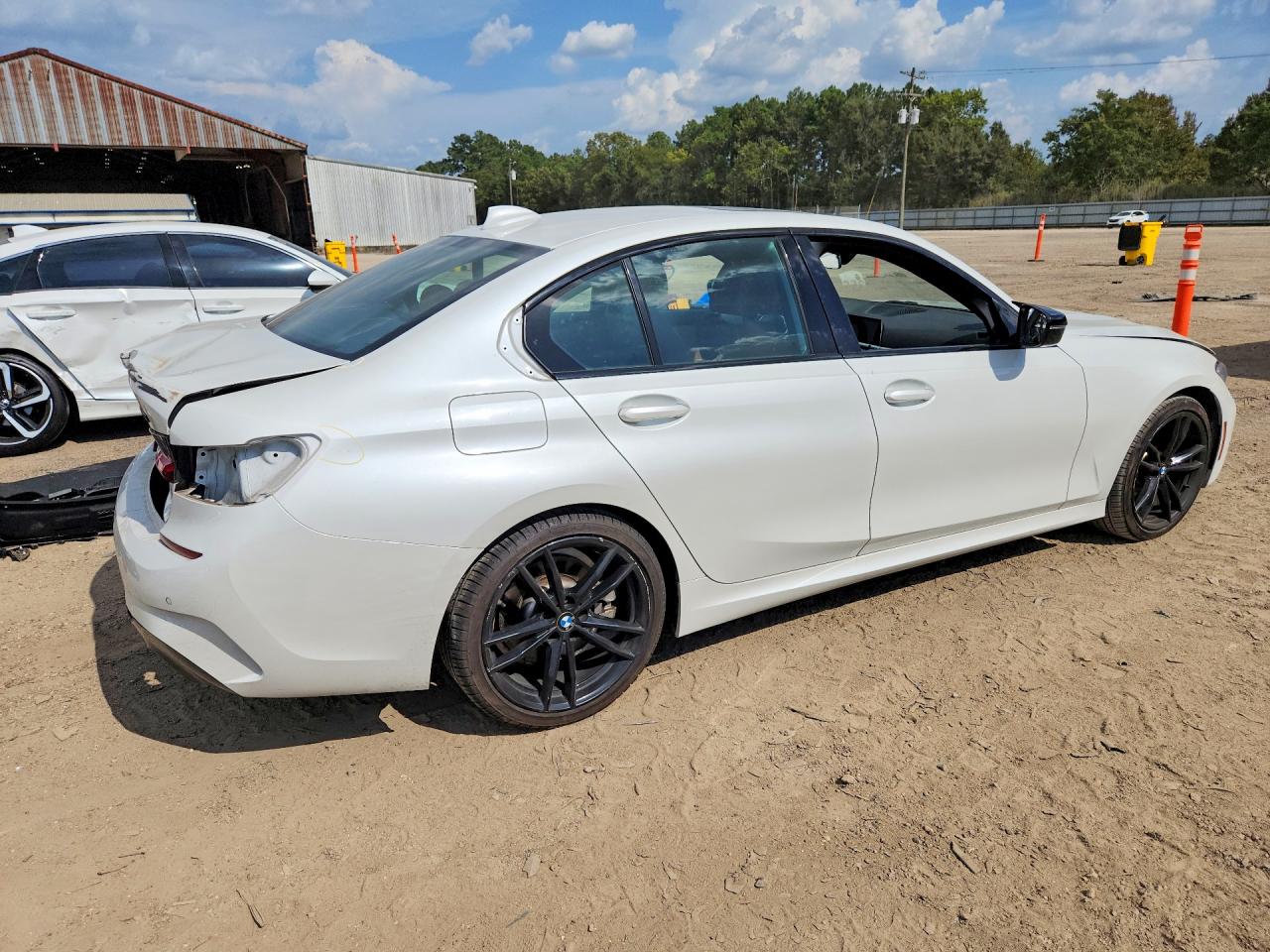 2021 BMW 330I — снимка 3