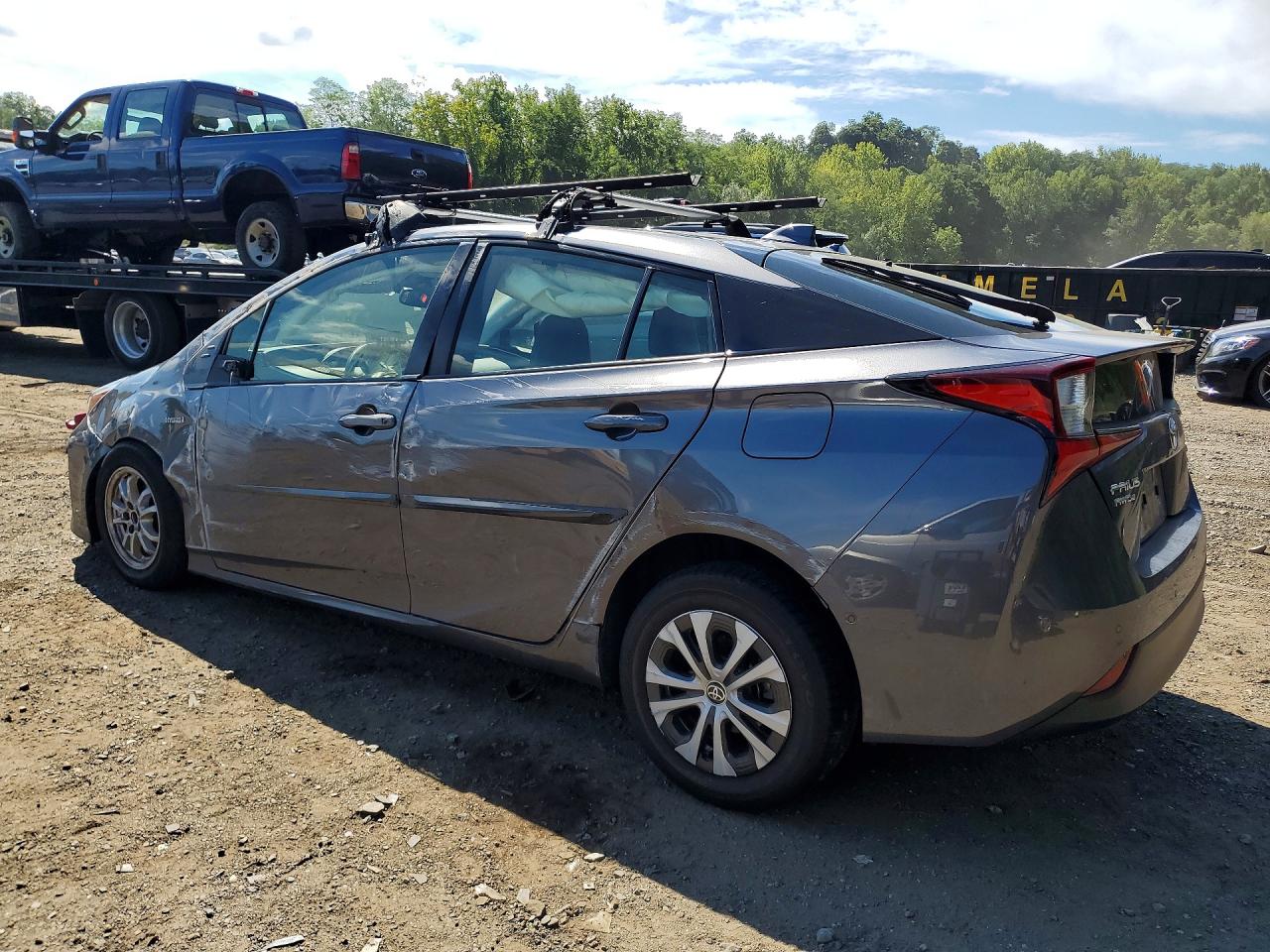 2022 TOYOTA PRIUS XLE AWD-E — снимка 2