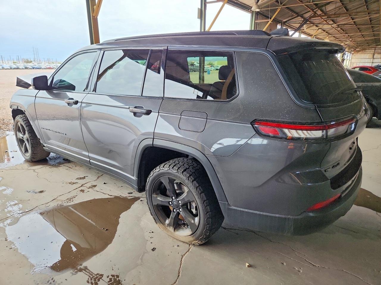 2023 JEEP GRAND CHEROKEE L LIMITED — снимка 2
