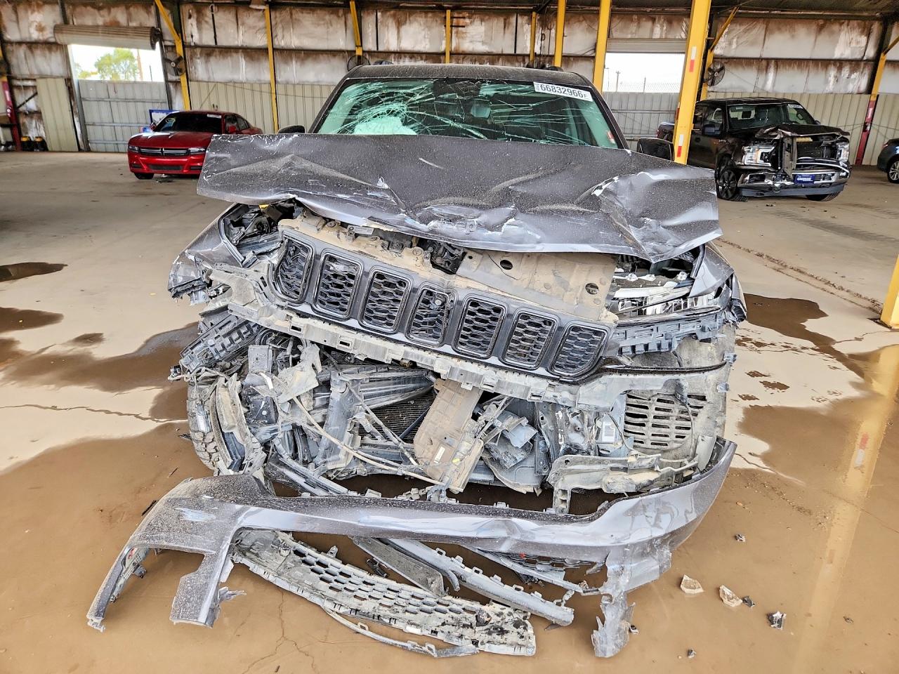 2023 JEEP GRAND CHEROKEE L LIMITED — снимка 5