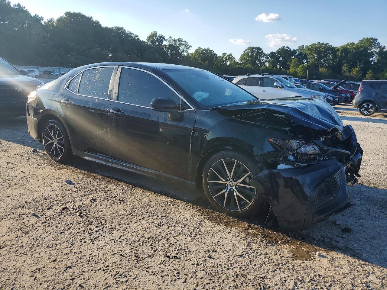 2021 TOYOTA CAMRY SE — снимка 4