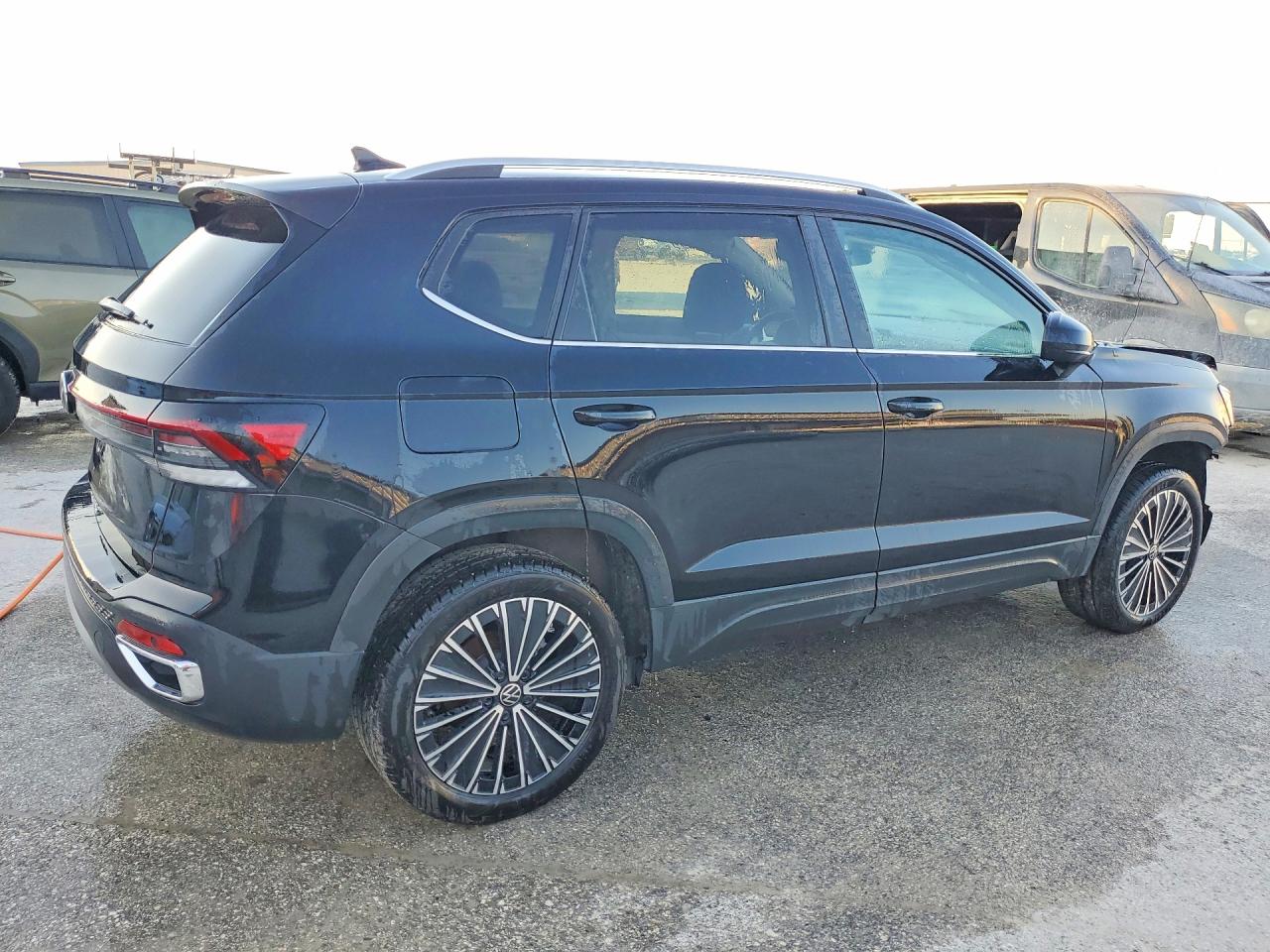 2026 VOLKSWAGEN TAOS SE — снимка 3