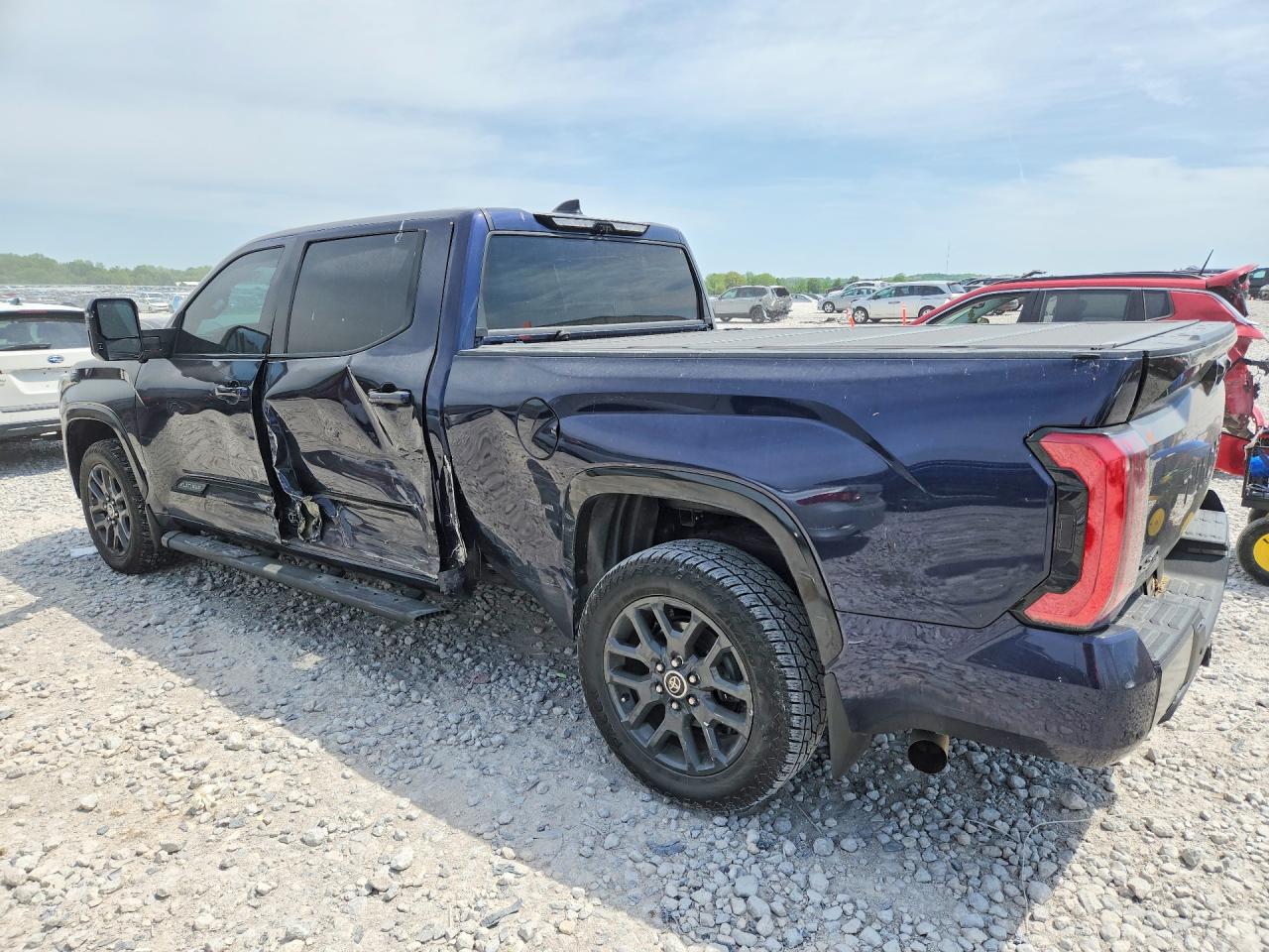 2022 TOYOTA TUNDRA PLATINUM — снимка 2
