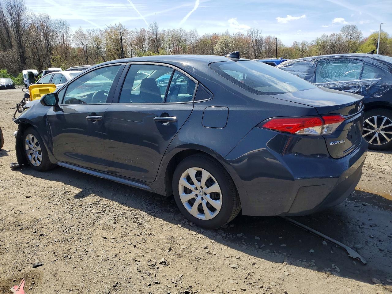 2024 TOYOTA COROLLA LE — снимка 2