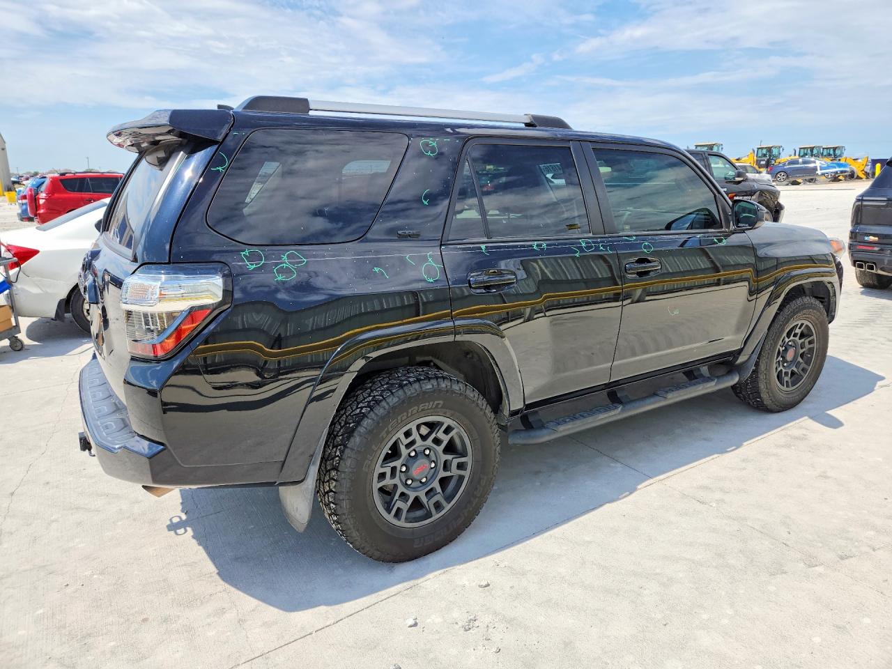 2020 TOYOTA 4RUNNER SR5 — снимка 3