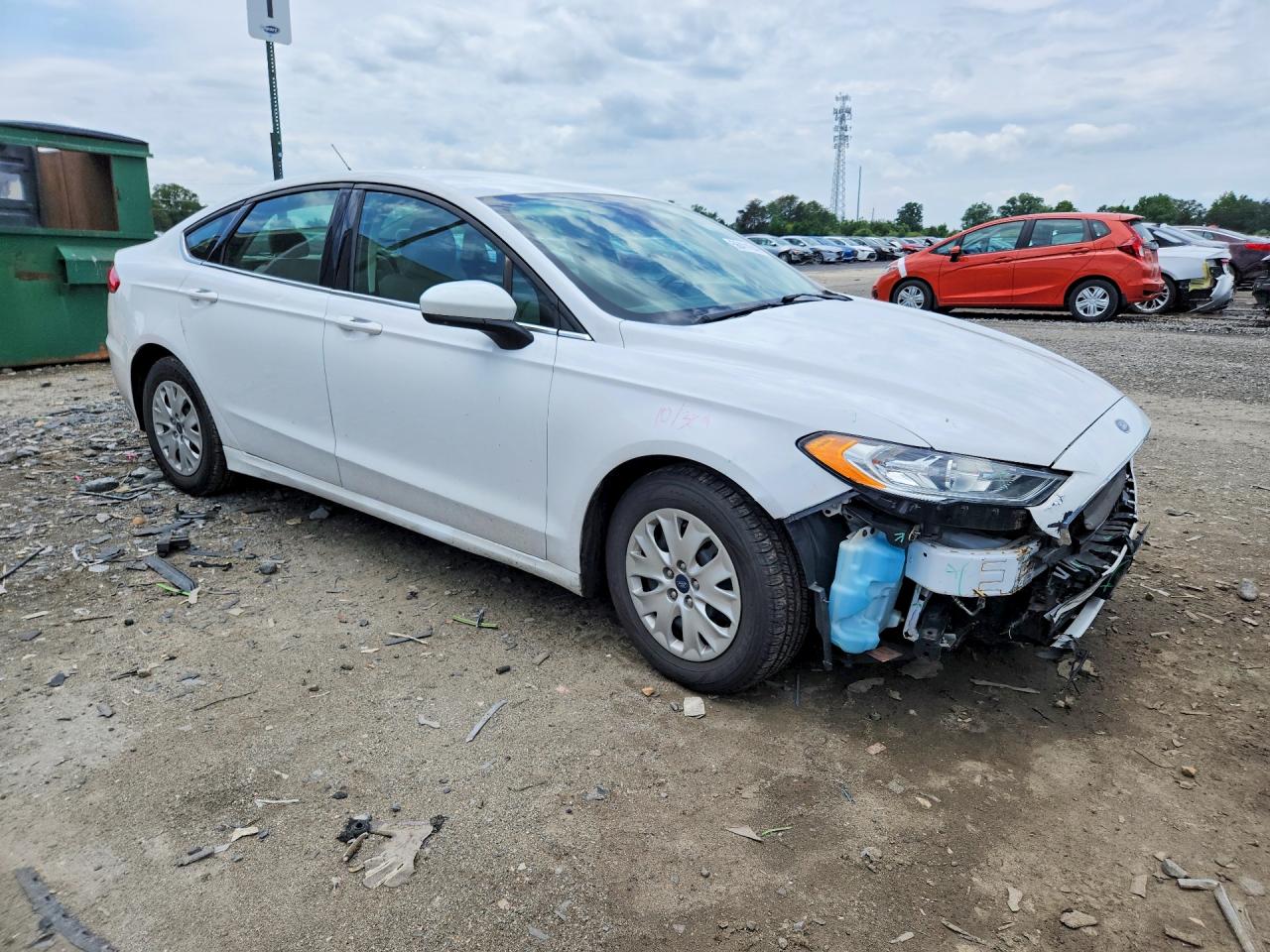 2019 FORD FUSION S — снимка 4