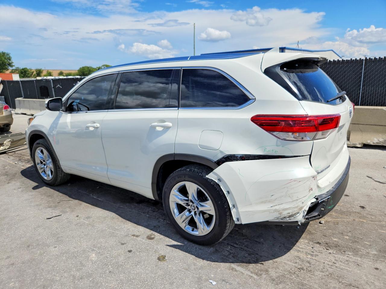 2018 TOYOTA HIGHLANDER LIMITED — снимка 2