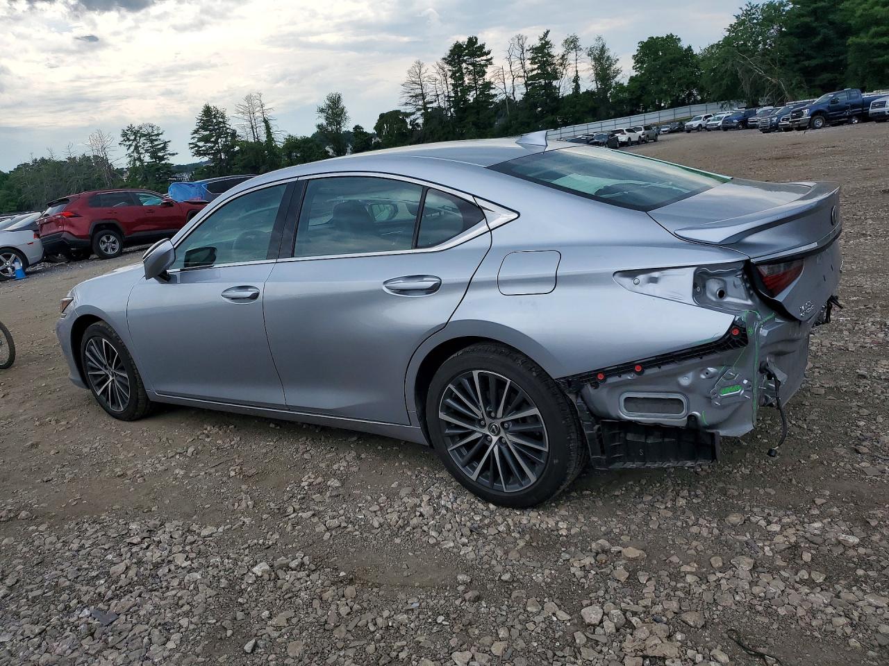 2024 LEXUS ES 300H BASE — снимка 2