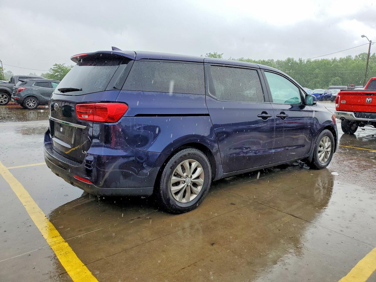 2019 KIA SEDONA LX — снимка 3