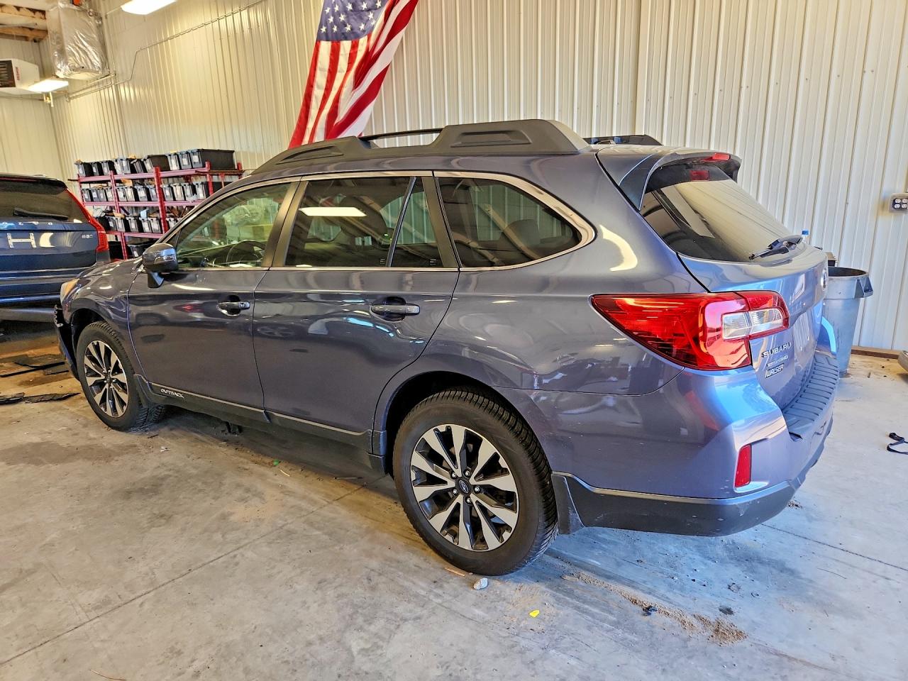 2015 SUBARU OUTBACK 2.5I LIMITED — снимка 2