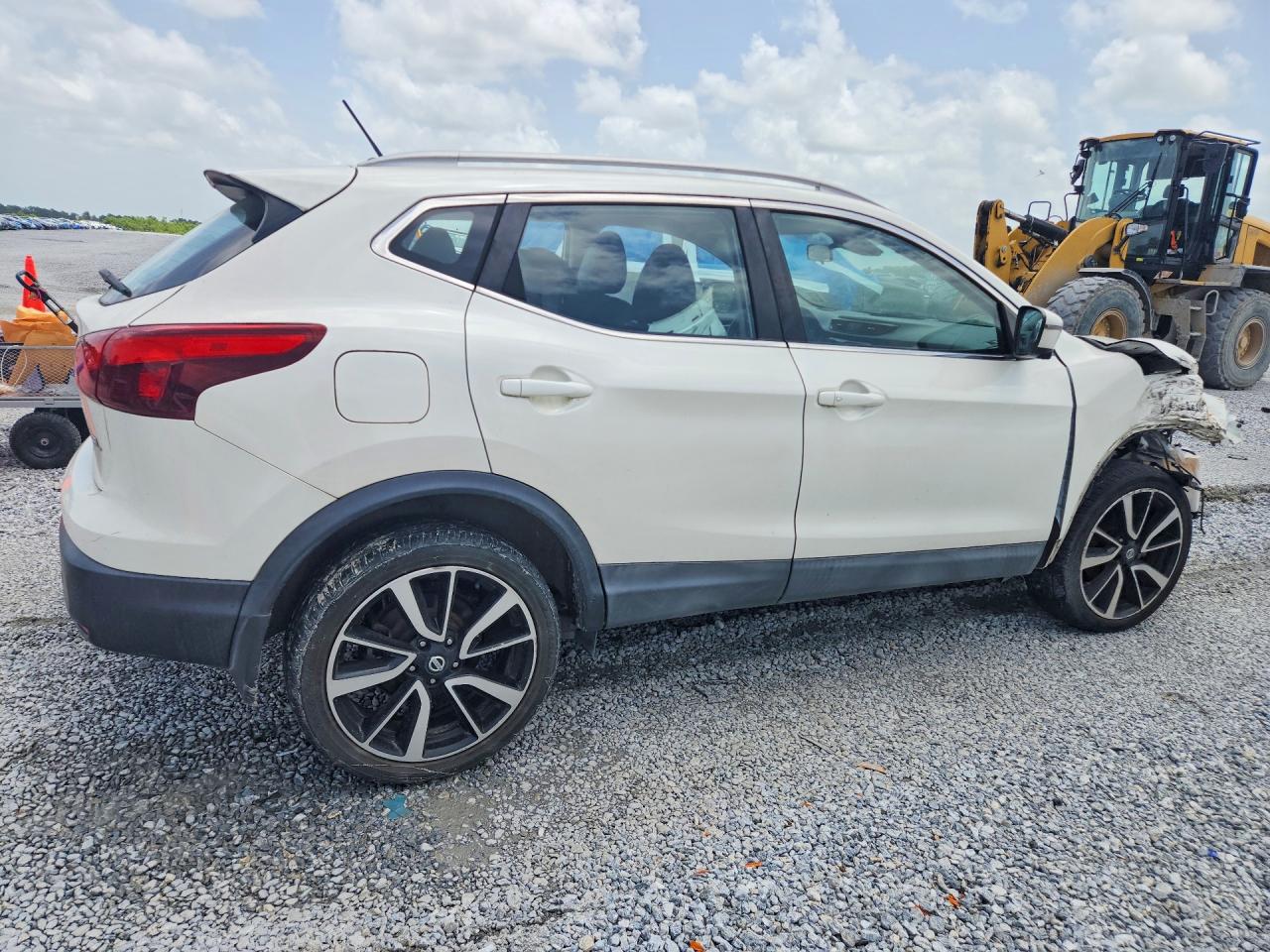 2017 NISSAN ROGUE SPORT SL — снимка 3