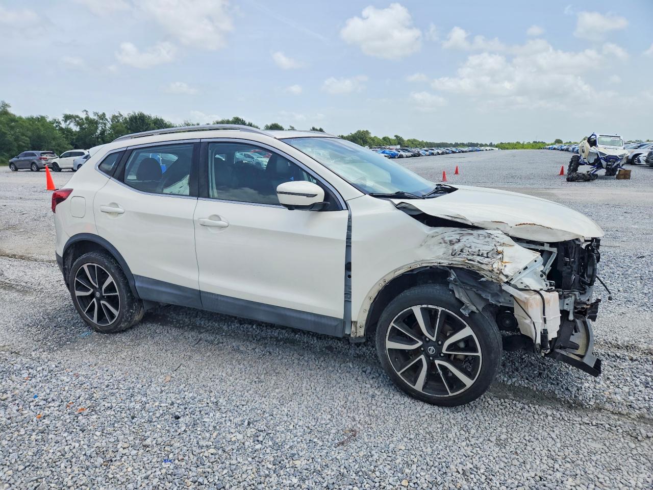 2017 NISSAN ROGUE SPORT SL — снимка 4
