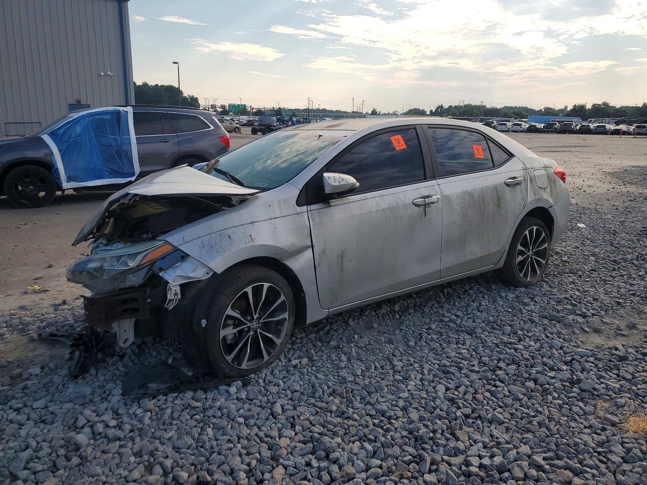 2017 TOYOTA COROLLA SE