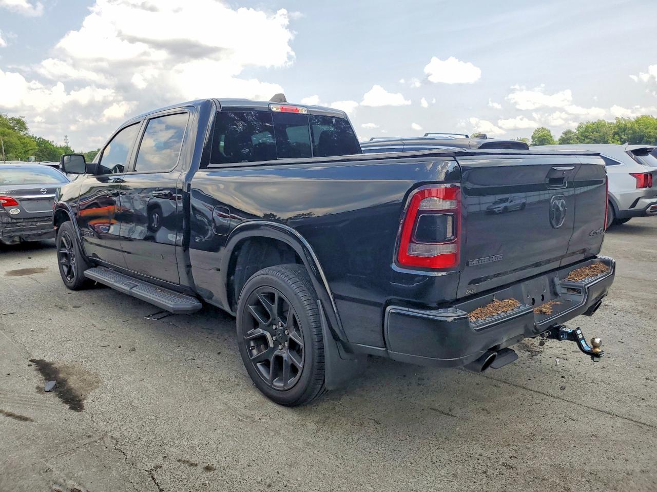 2022 RAM 1500 LARAMIE — снимка 2