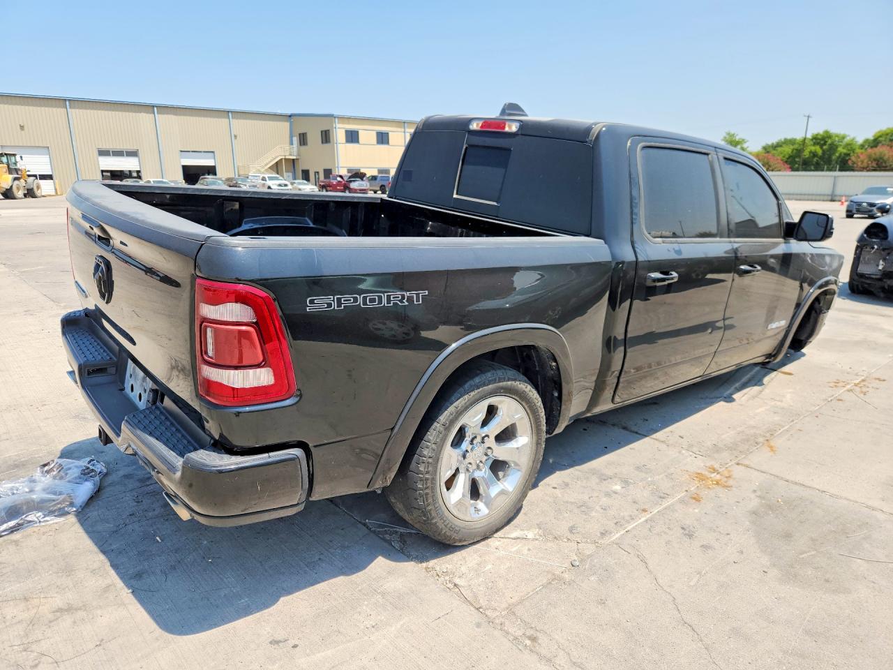 2022 RAM 1500 LARAMIE — снимка 3