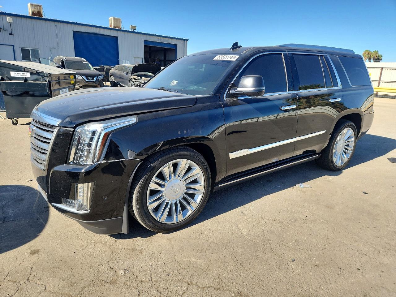 2017 CADILLAC ESCALADE PLATINUM