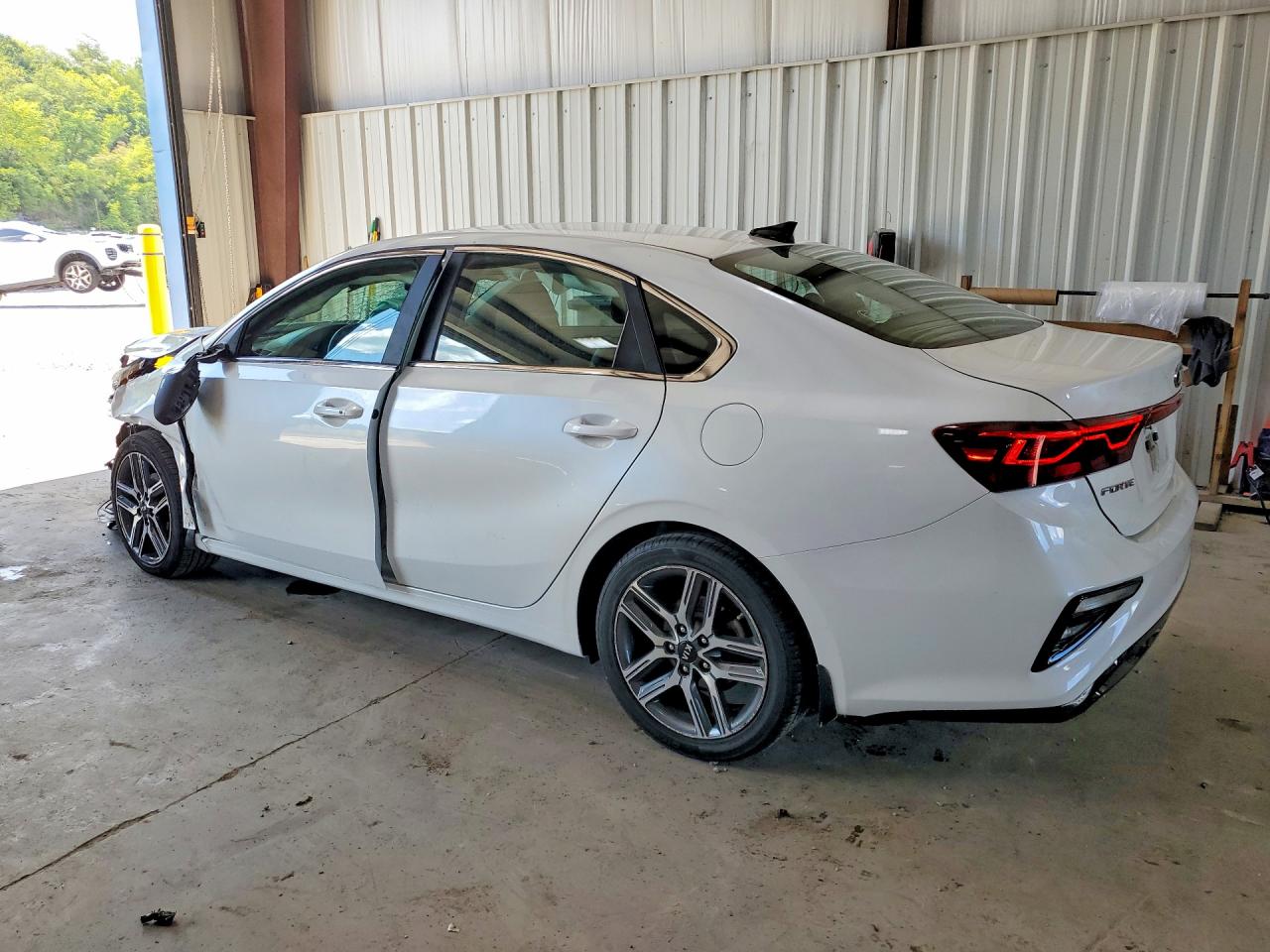 2019 KIA FORTE EX — снимка 2