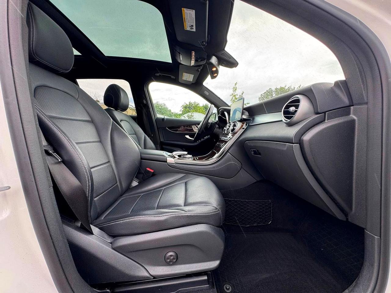 2017 MERCEDES-BENZ GLC 300 4MATIC — снимка 5