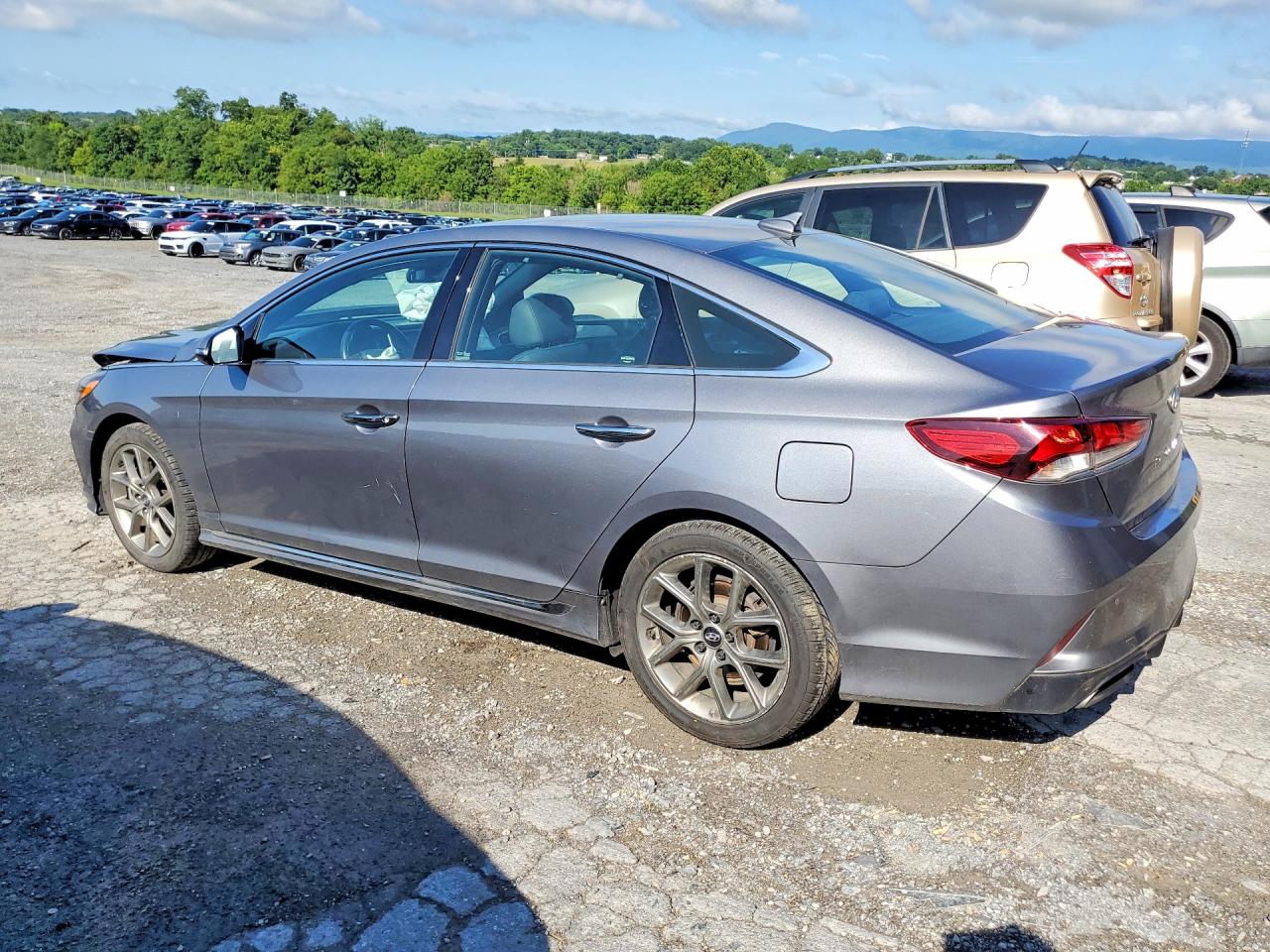 2018 HYUNDAI SONATA LIMITED 2.0T — снимка 2