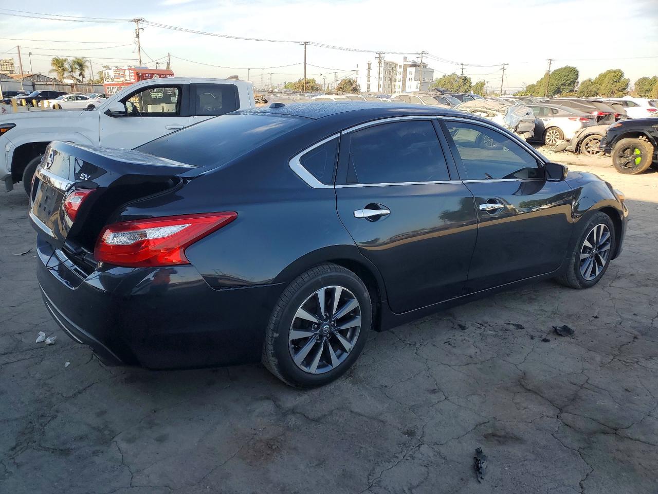 2017 NISSAN ALTIMA 2.5 SV — снимка 3